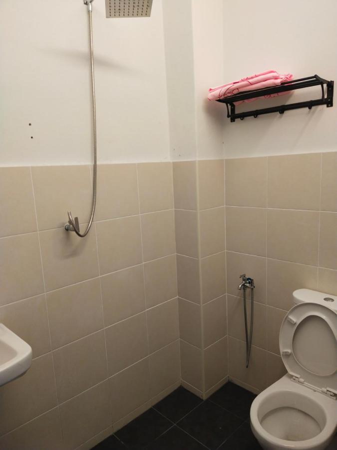 Axaida Homestay Parit Jawa Bakar Parit Zewnętrze zdjęcie