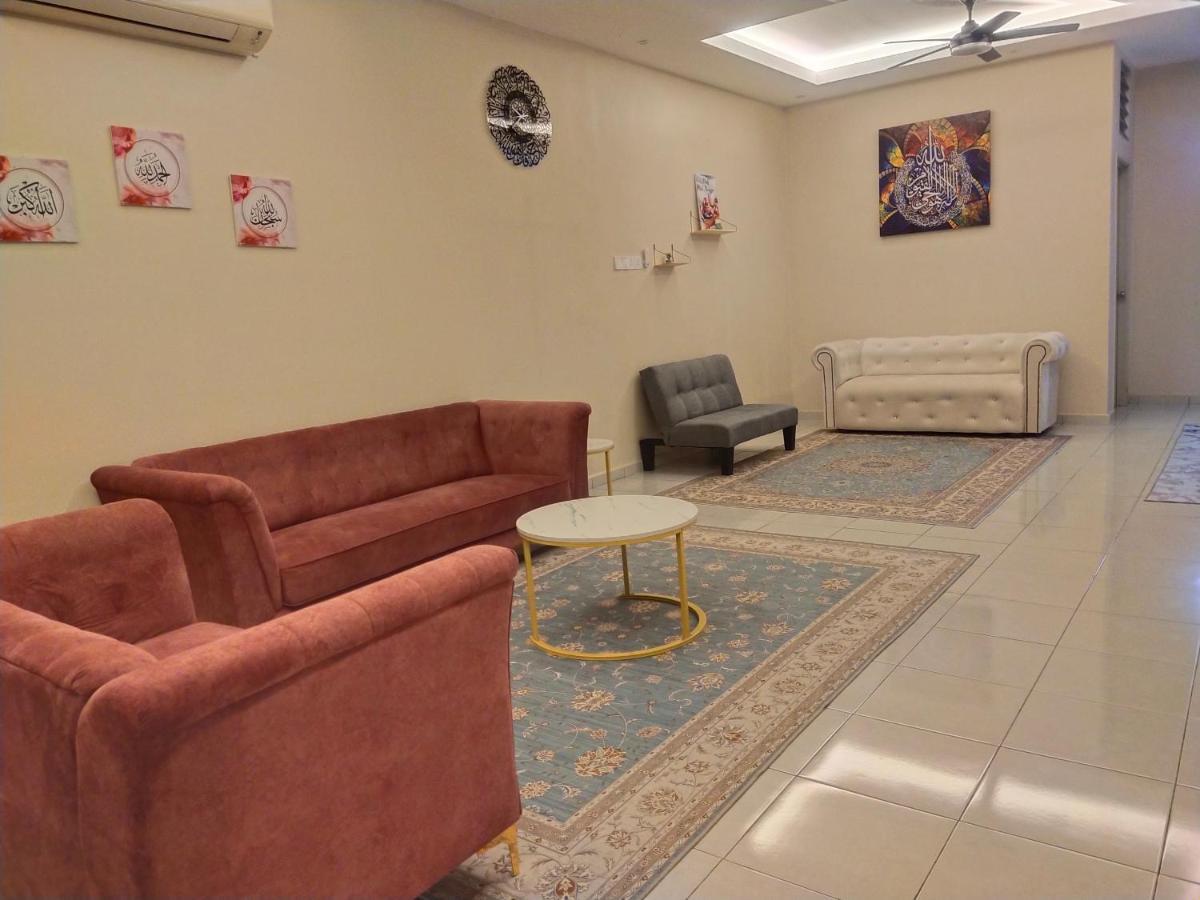 Axaida Homestay Parit Jawa Bakar Parit Zewnętrze zdjęcie