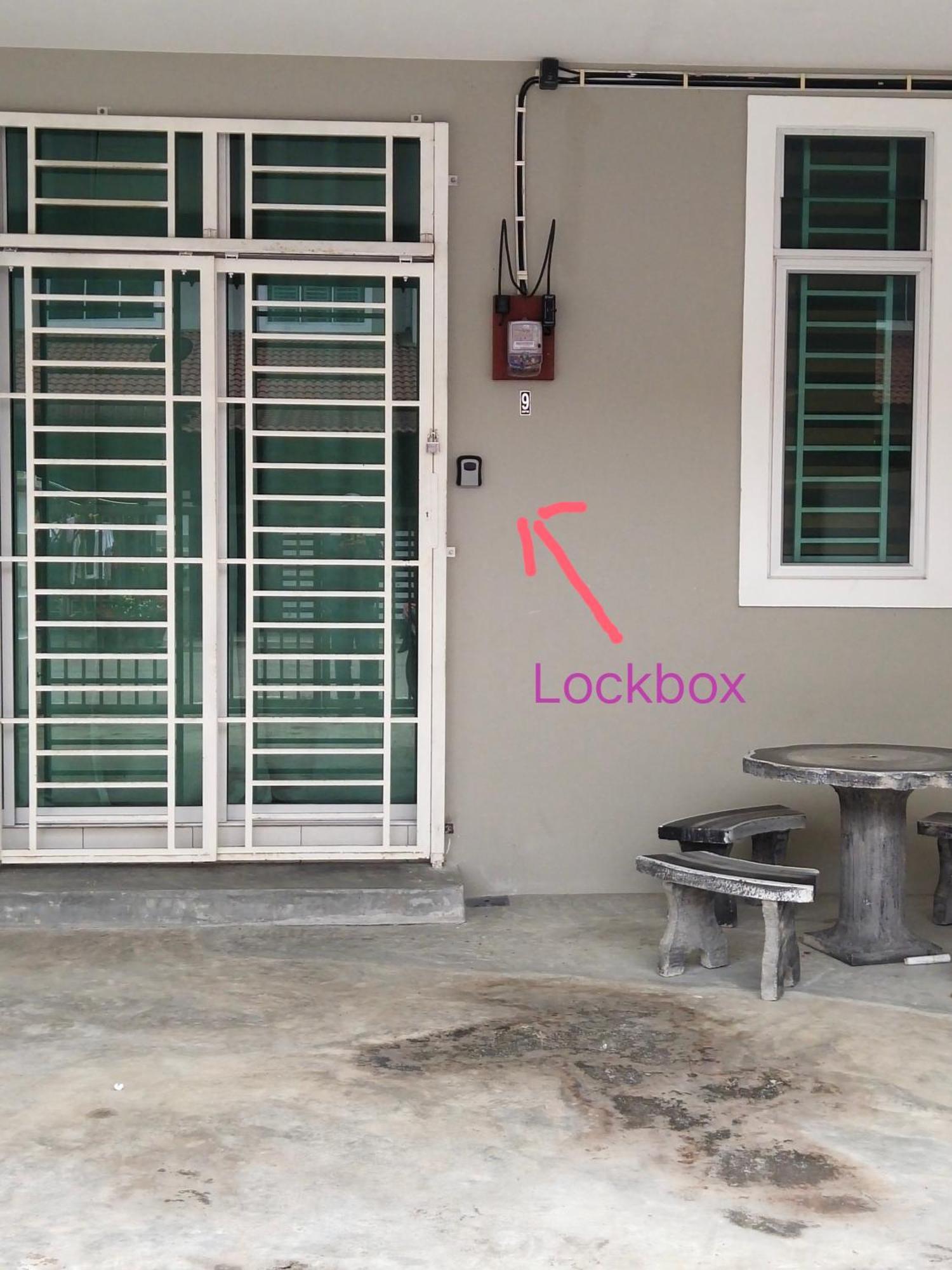 Axaida Homestay Parit Jawa Bakar Parit Zewnętrze zdjęcie